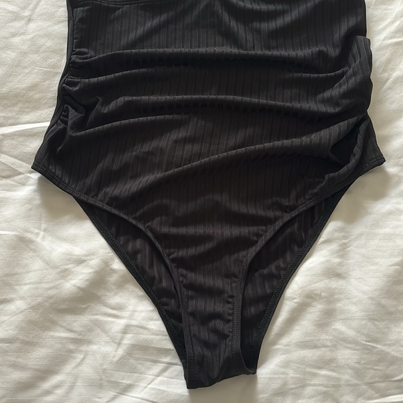 Beautiful Pregnancy One Piece Swimsuit M - Picture 5 of 9